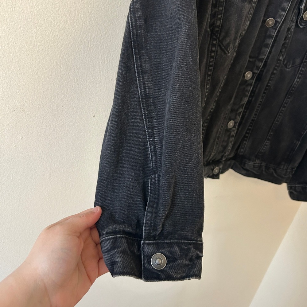 ASOS DENIM Black Washed Sherpa Lined Trucker Jacket‎ US 10 - Picture 9 of 14
